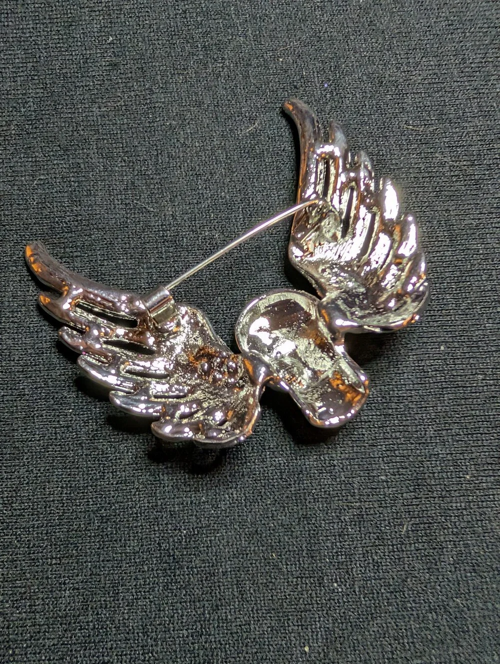 Winged Skull Decorative Pin Brooch - Silver Tone